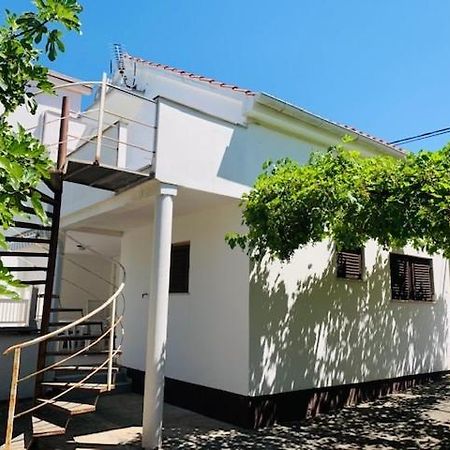 Diklo Beach Apartments 1 扎达尔 外观 照片